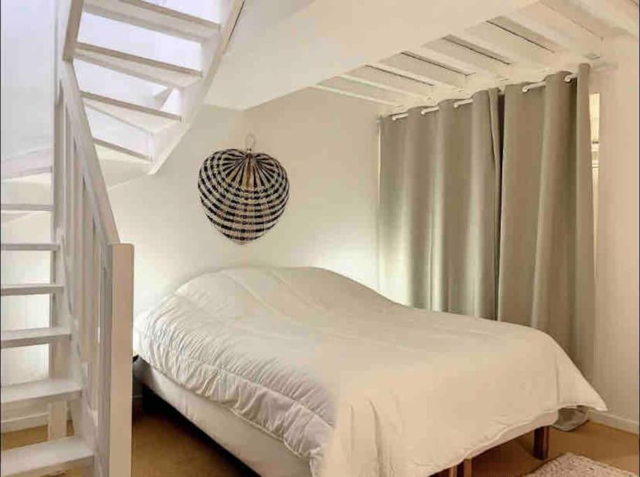 Loft/Jardin Et Parking : Le Petit Clos Bourdet Honfleur Exterior foto