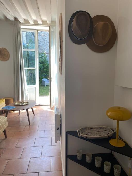 Loft/Jardin Et Parking : Le Petit Clos Bourdet Honfleur Exterior foto